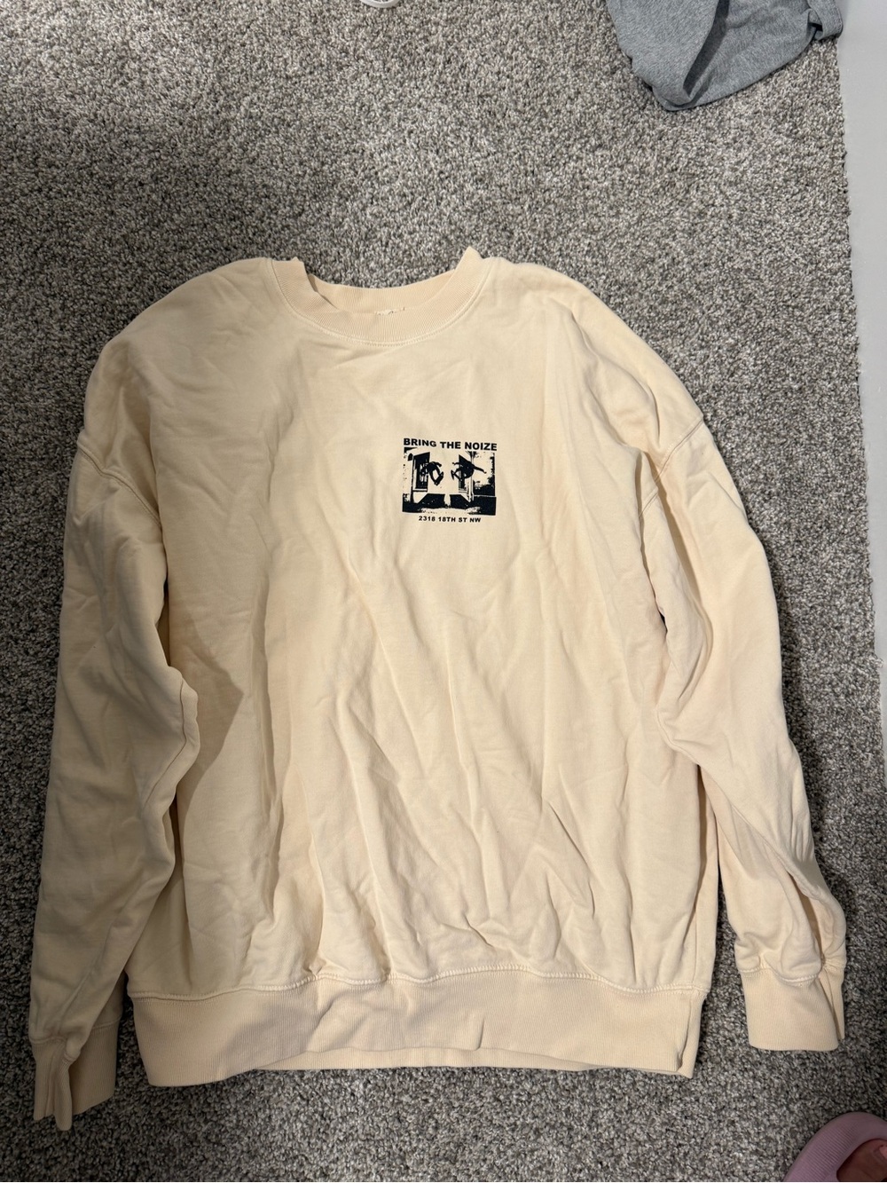 Brandy Melville Cream Graphic Crewneck